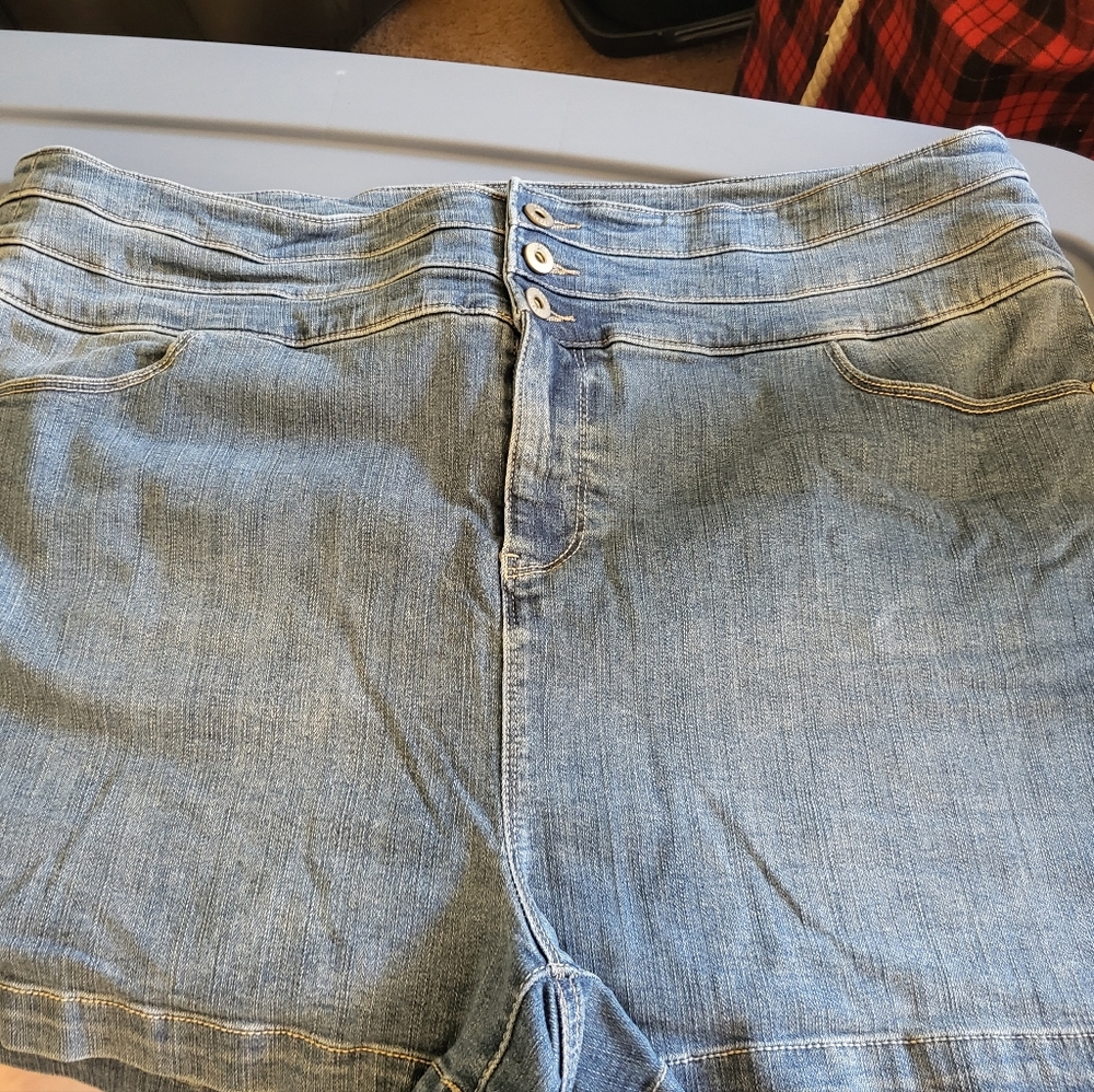 Torrid women's shorts